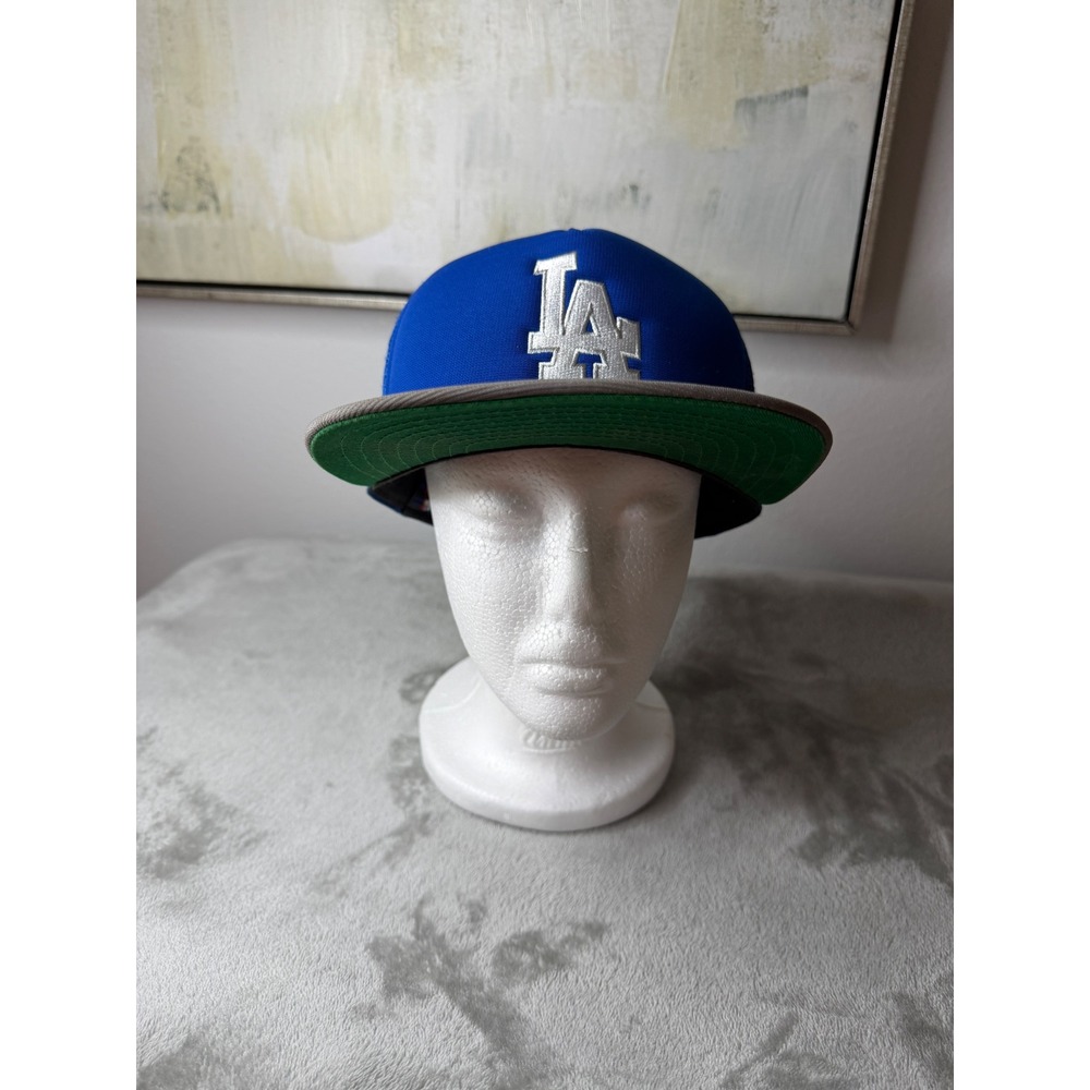 New Era LA Dodgers Hat Mens OSFM Blue Gray 9FIFTY Mesh Snapback Trucker Cap